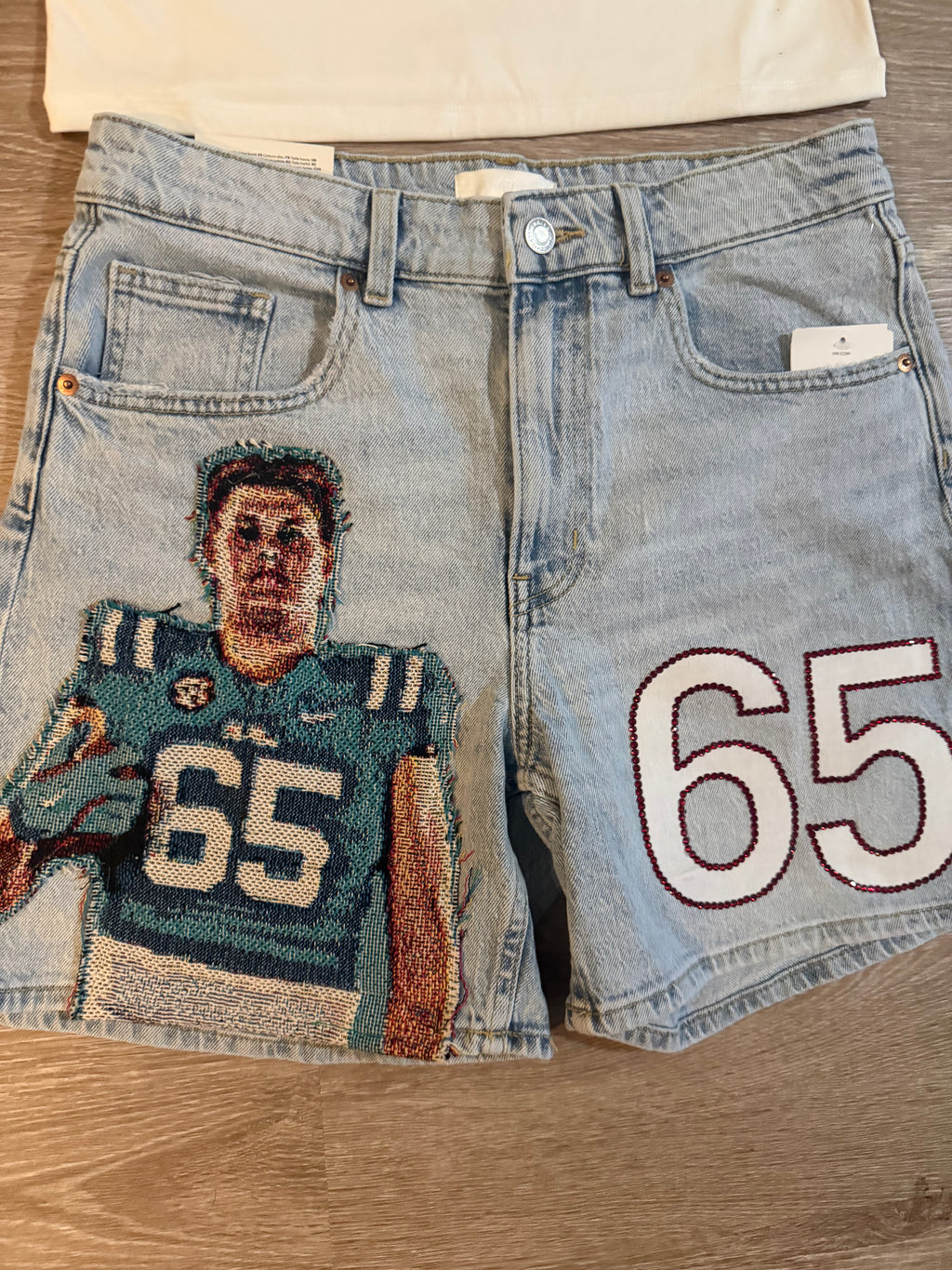 Denim Shorts With Tapestry